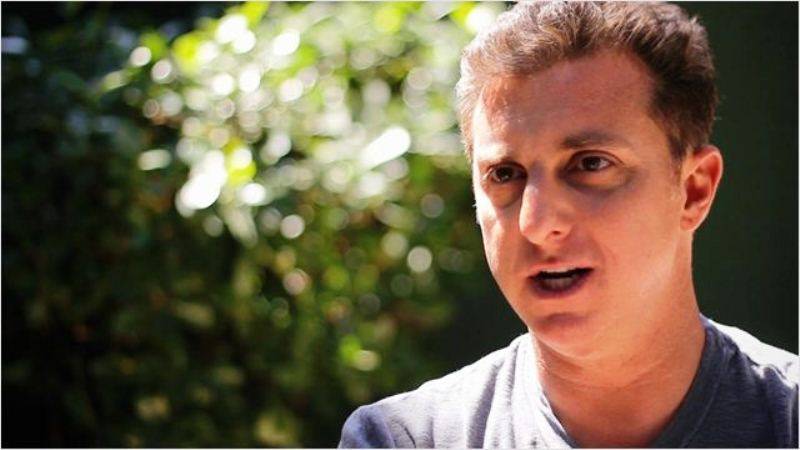 Após Felipe Neto, Luciano Huck é ‘cancelado’ nas redes por bolsonaristas