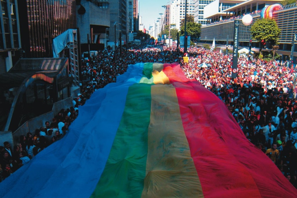 Veja horários, itinerários e interdições da Parada LGBT+