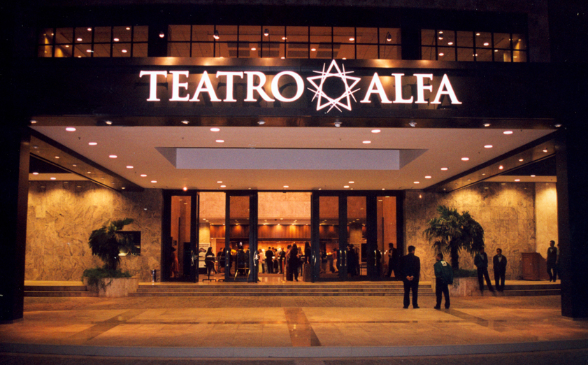 Teatro Alfa - estabelecimento - fachada