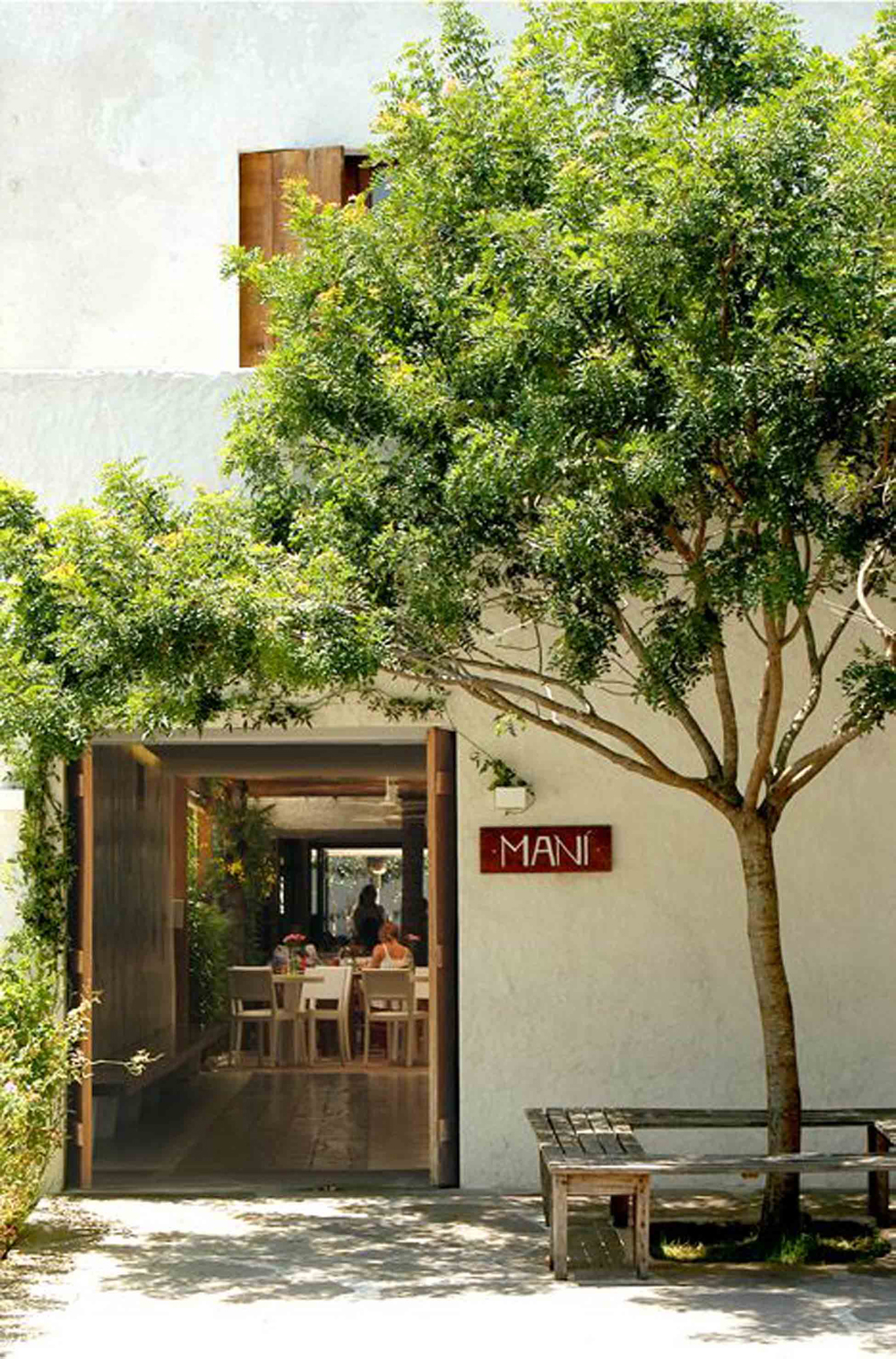 Man&iacute; - fachada