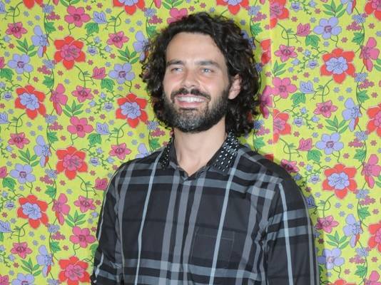 Carmo Dalla Vecchia se declara a marido, autor de novelas da Globo