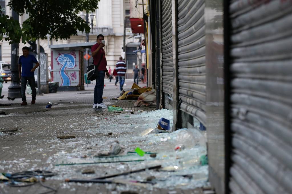 Oito são presos após confronto com PM na Cracolândia