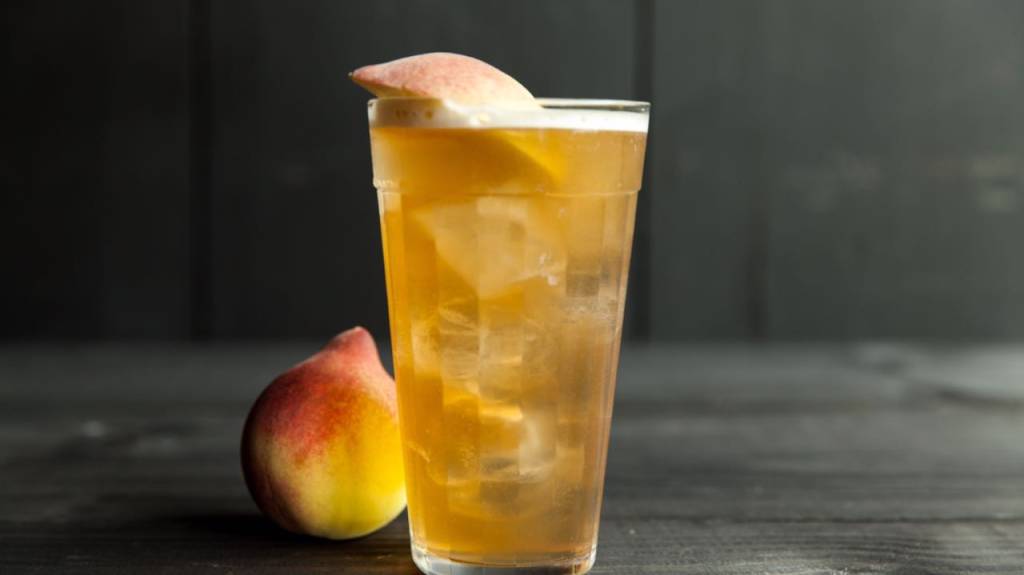 Um verão mais refrescante com Johnnie Walker Gold Label Reserve