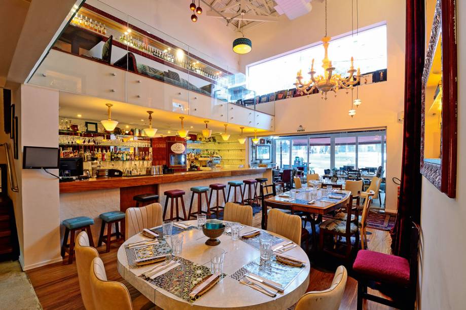 Marakuthai Kumbukha: salão mais apertadinho Marakuthai Kumbukha: salão mais apertadinho