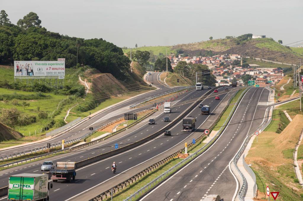Rodovias do interior recebem pontos de internet grátis