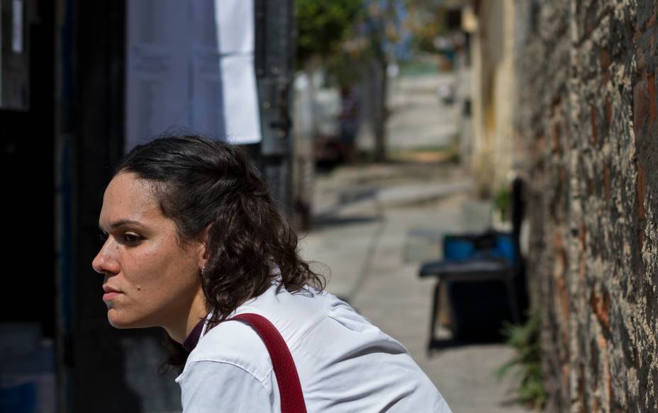 Estado Itinerante, de Ana Carolina Soares Estado Itinerante, de Ana Carolina Soares