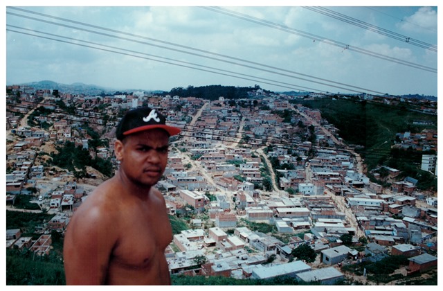 Edi Rock, no Capão Redondo, em 1997