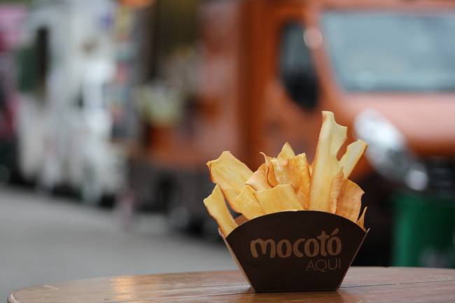 Chips de mandioca_Mocotó Aqui_Foodspot