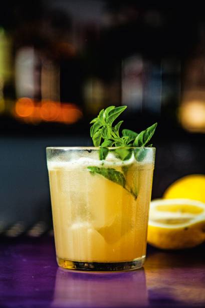 O drinque buraco O drinque buraco