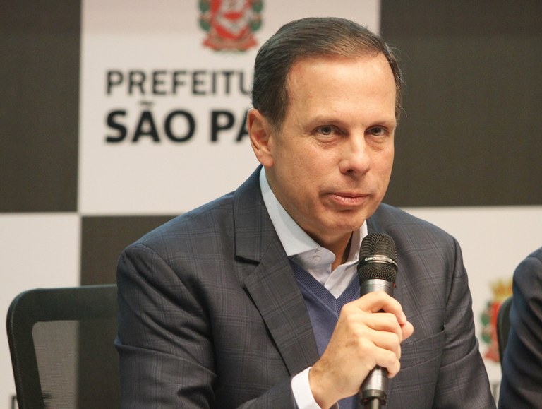 Reprovação de Doria triplica e iguala à de Haddad