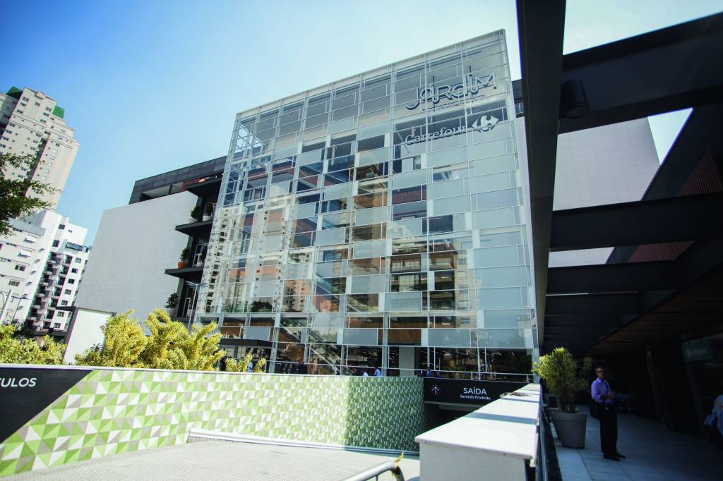 Famoso pelo comércio de rua, Jardins ganha novo shopping