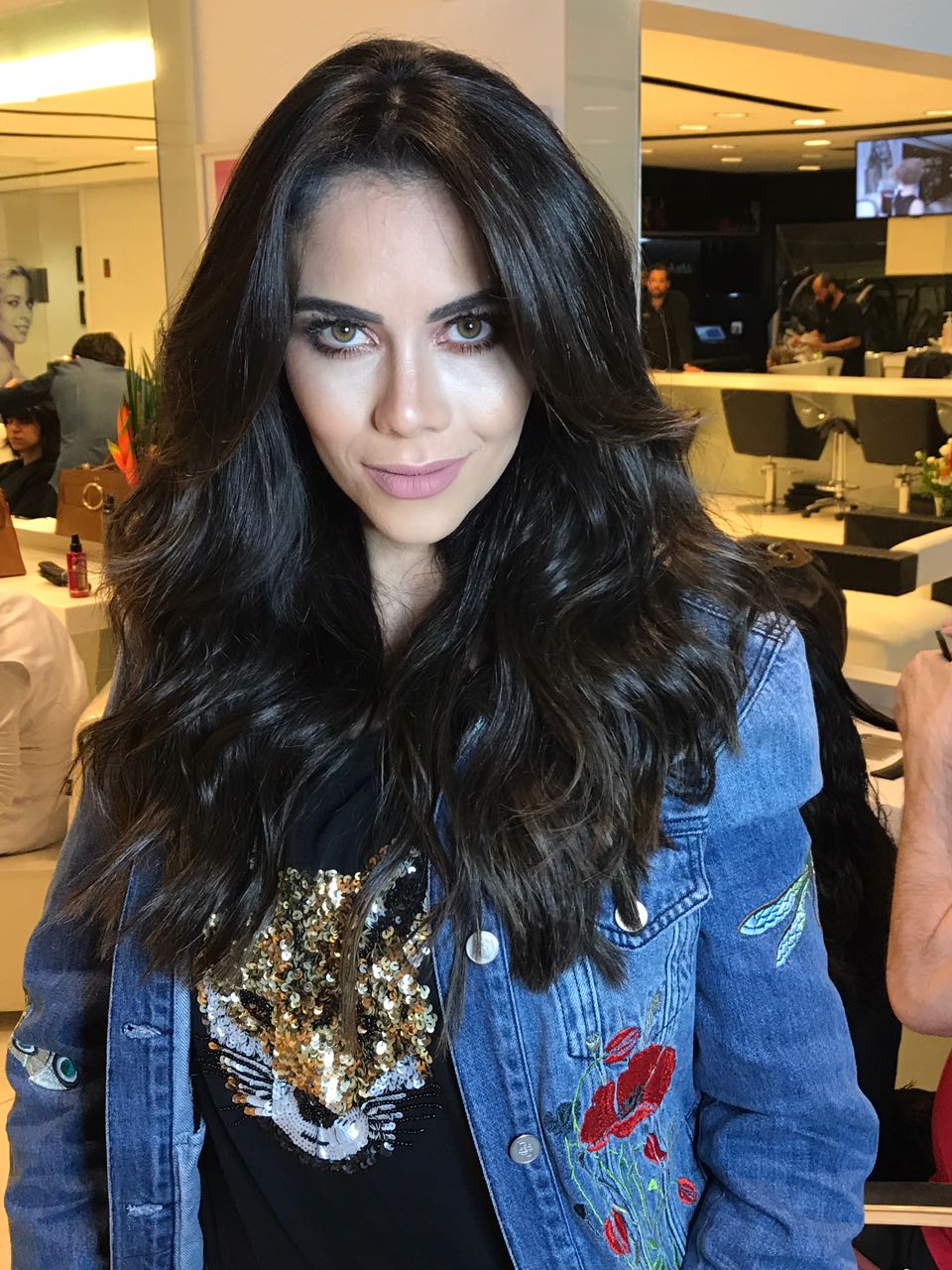 O novo cabelo da apresentadora Daniela Albuquerque