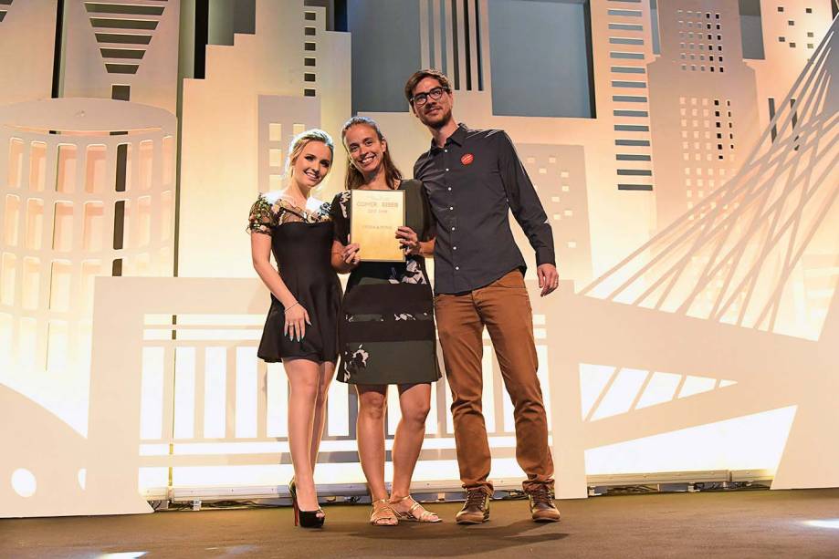 Larissa Manoela: sorvete campeão para o Frida & Mina, do casal Fernanda Bastos e Thomas Zander Larissa Manoela: sorvete campeão para o Frida & Mina, do casal Fernanda Bastos e Thomas Zander