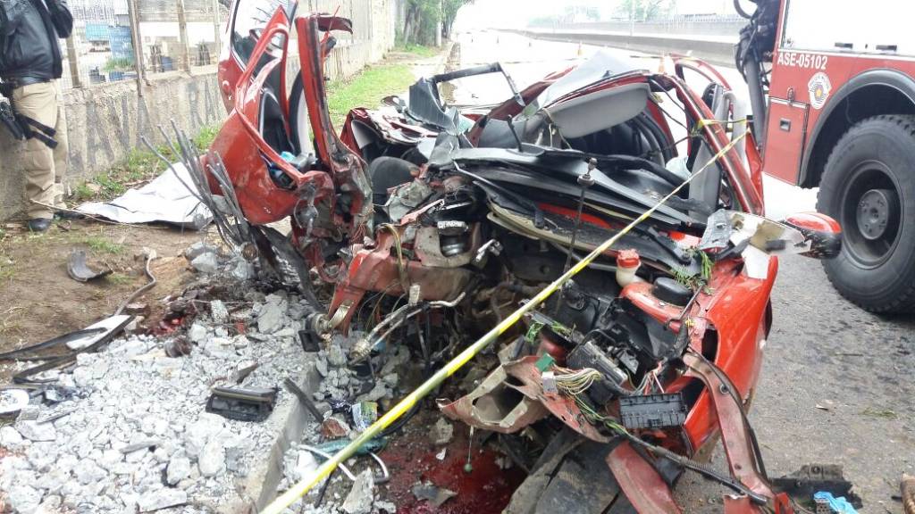 Três pessoas morrem em acidente na Rodovia Fernão Dias