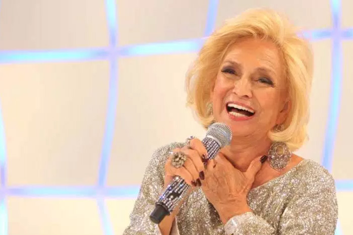 Dez momentos épicos de Hebe na televisão