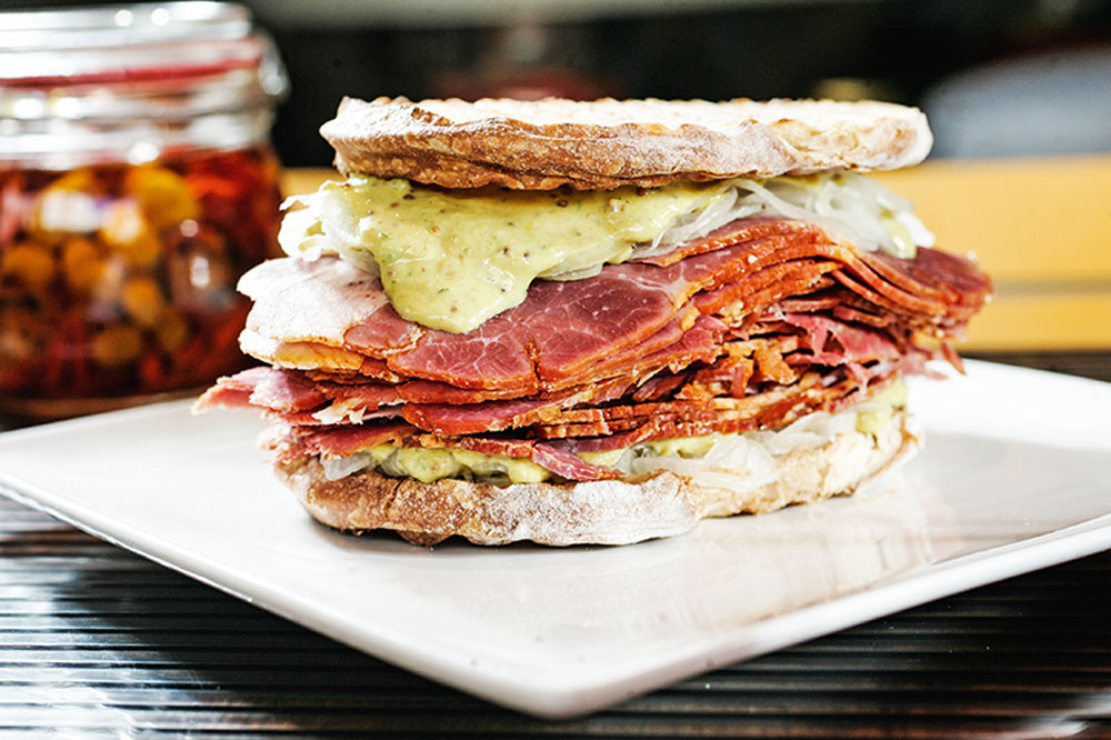 Z Deli Sandwich Shop