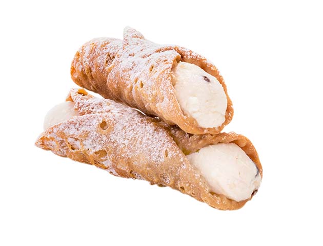 Cannoli recheados com ricota. R$ 14,00 cada um. Carlo’s Bakery. Cannoli recheados com ricota. R$ 14,00 cada um. Carlo’s Bakery.