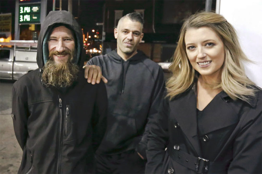 jovem-ajuda-sem-teto-03