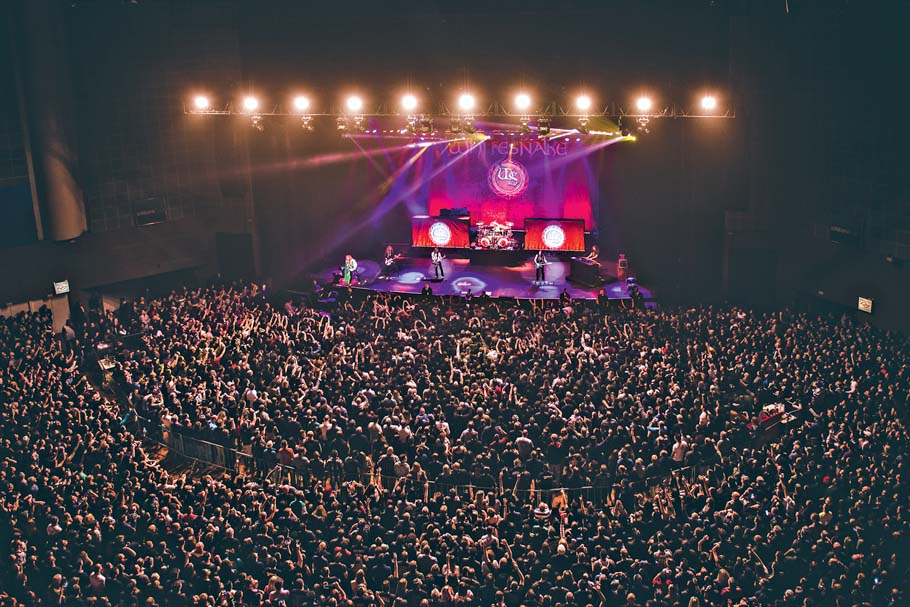 Camila Cara – Citibank Hall.jpg