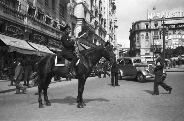 Fotos de <b>Theodor Preising, em cartaz no Centro Cultural Fiesp</b> Fotos de <b>Theodor Preising, em cartaz no Centro Cultural Fiesp</b>