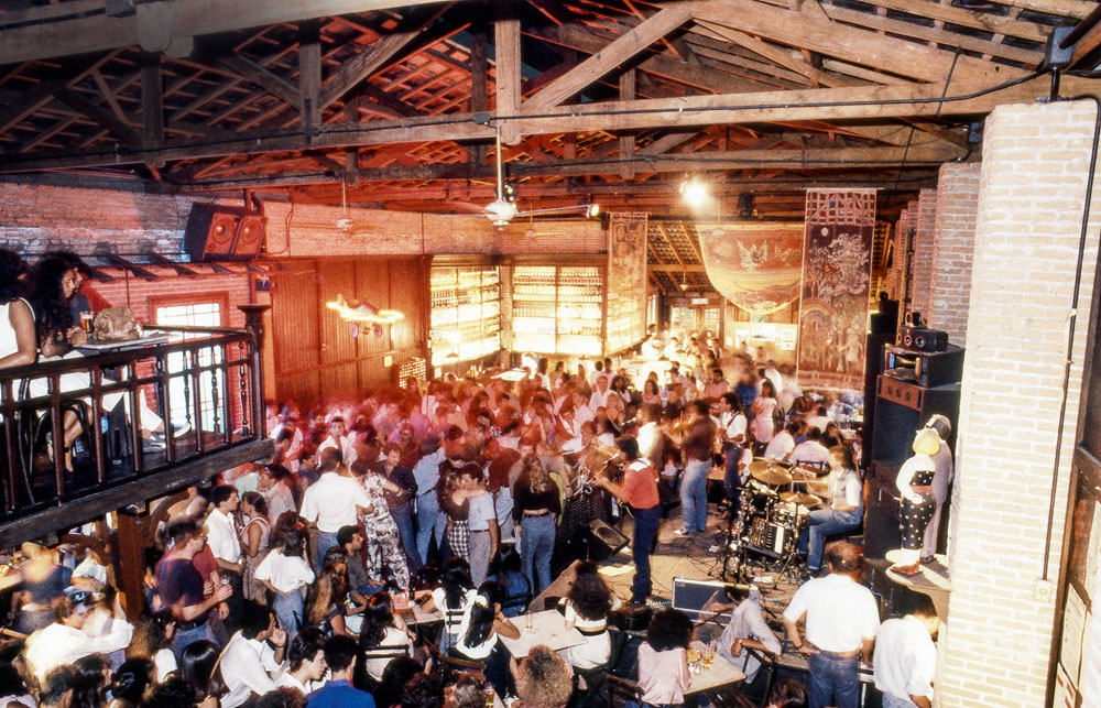 A história do Café Piu Piu, que comemora 35 anos de atividade