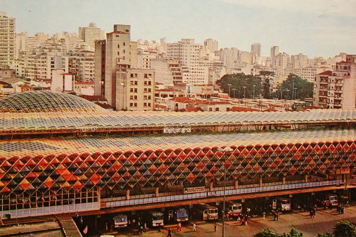 O colorido da antiga Rodoviária da Luz