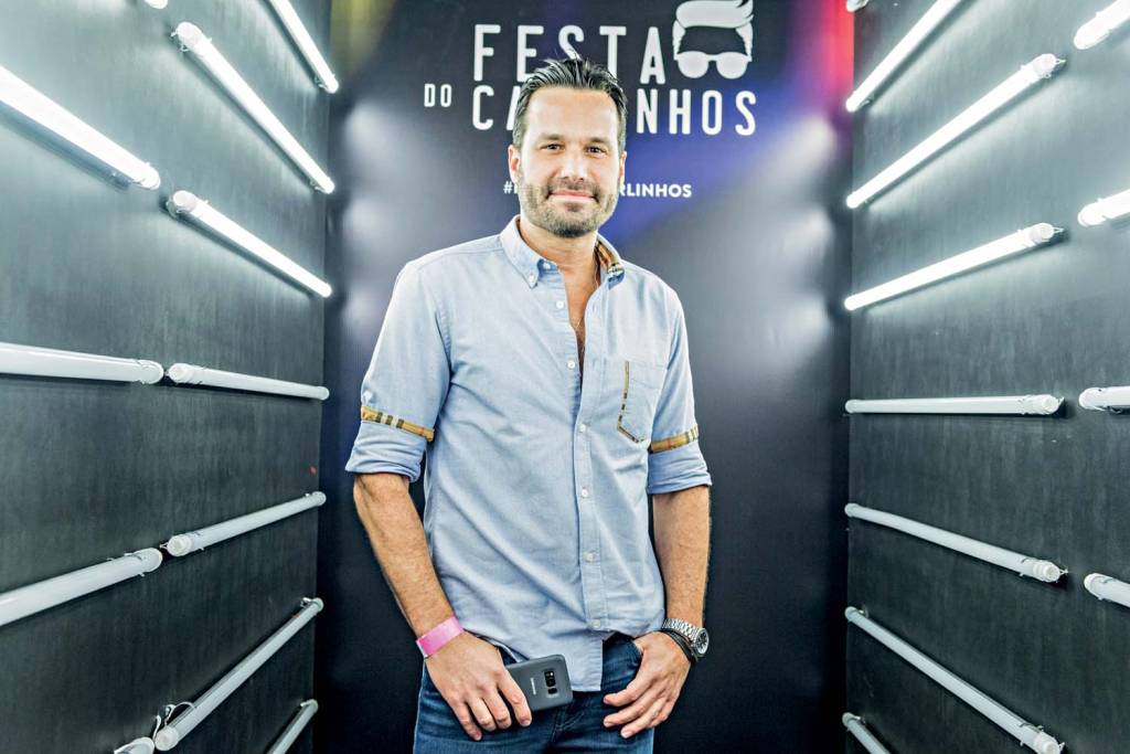 Famoso por aniversários badalados, empresário cria festa aberta