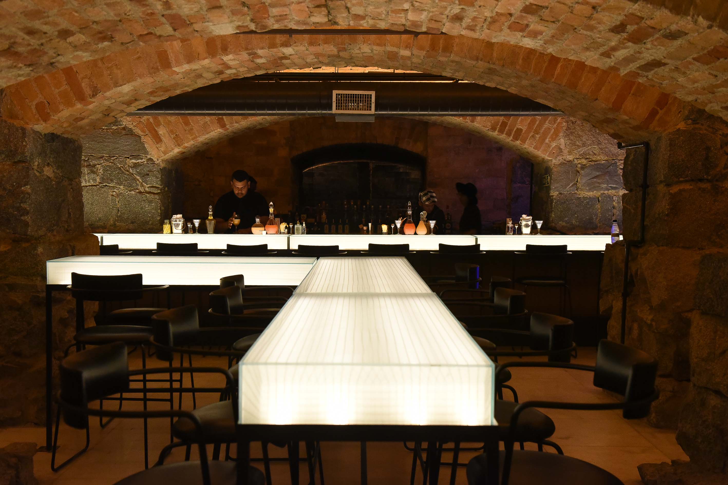Bar dos Arcos atrasa (de novo) a abertura ao público