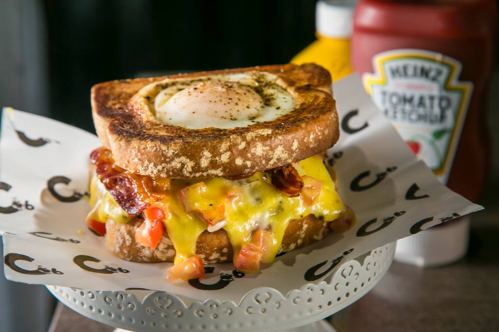 C6_BURGER0006 (1) C6_BURGER0006 (1)