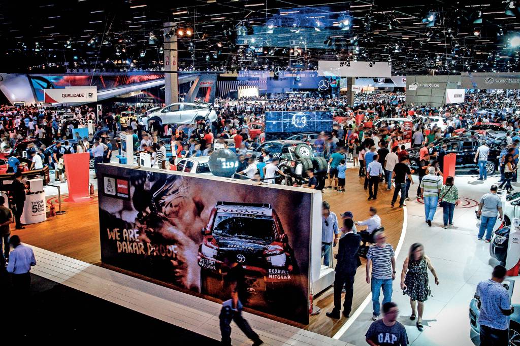 Influenciadores e canais do YouTube participam do Salão do Automóvel