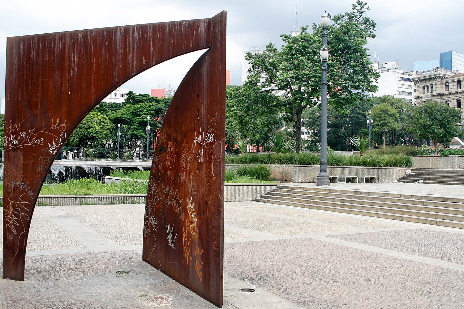 Abertura, Amilcar de Castro