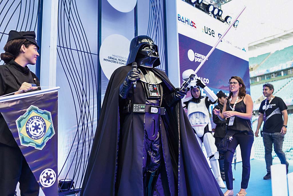 Tônico Novaes – Darth Vader Tônico Novaes – Darth Vader