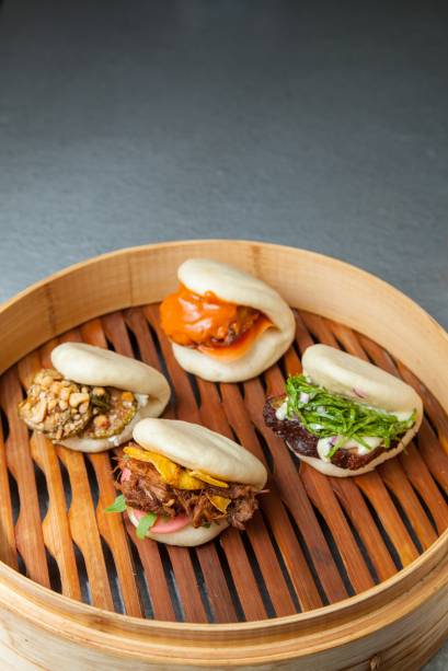 O bao, pãozinho asiático: é uma base neutra que recebe diversos sabores O bao, pãozinho asiático: é uma base neutra que recebe diversos sabores