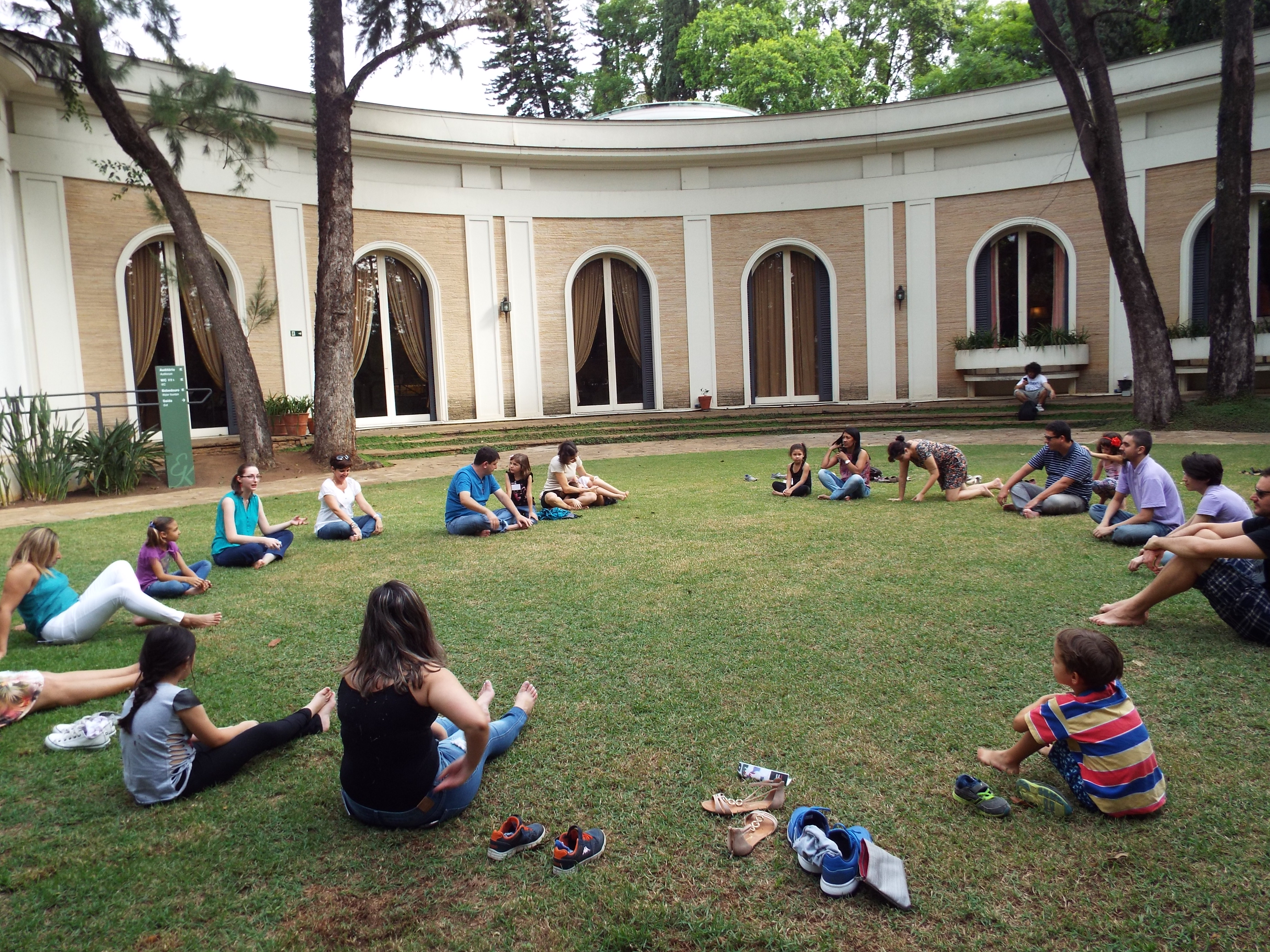 criança Ema MuBe 2016