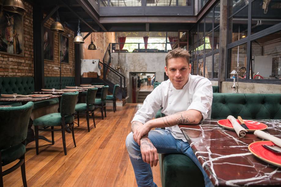 <span>Rodolfo De Santis: além de craque na cozinha, o chef se consolida como um empresário de sucesso</span>