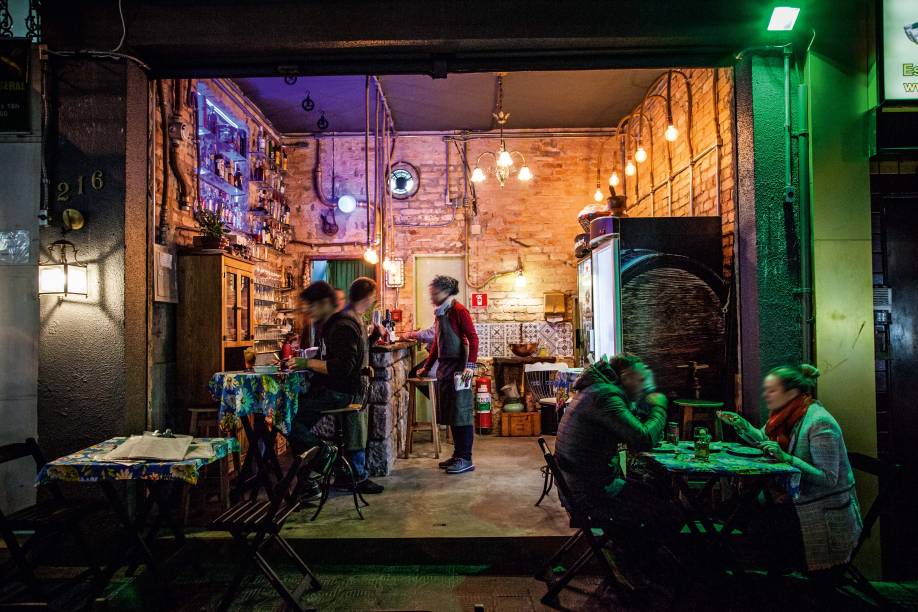 O pequeno espaço em Santa Cecília O pequeno espaço em Santa Cecília