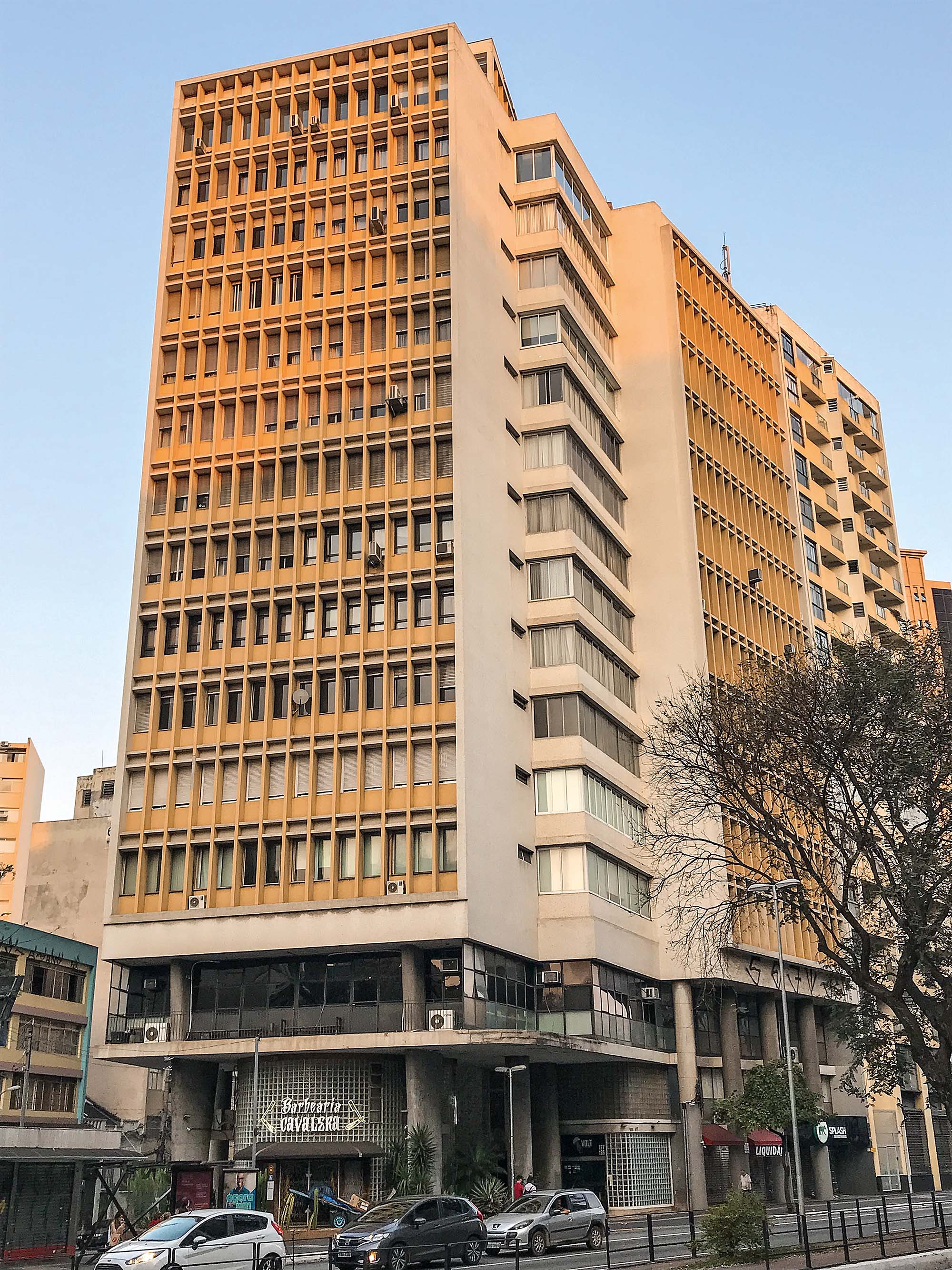 Edif&iacute;cio Cacique