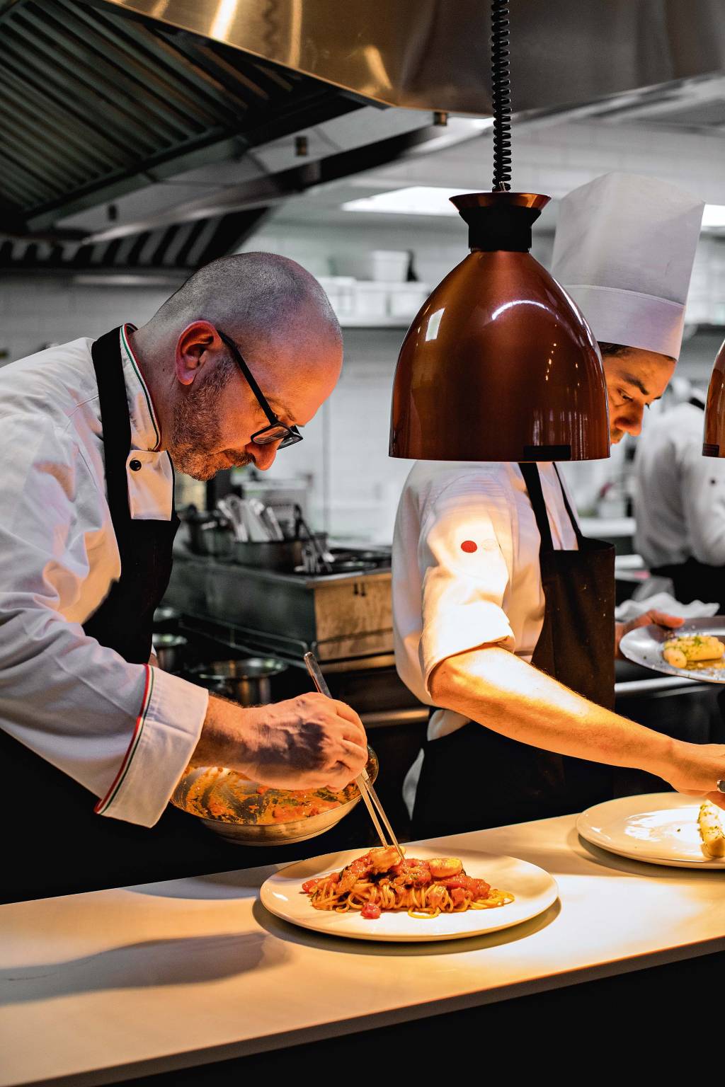 Chef Salvatore Loi completa 20 anos de Brasil com menu especial