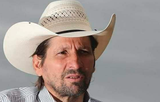 Morre o locutor de rodeios Asa Branca