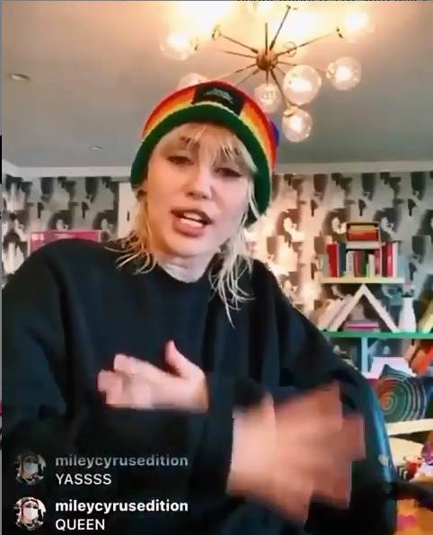 Miley Cyrus faz programa de entrevistas no Instagram durante quarentena