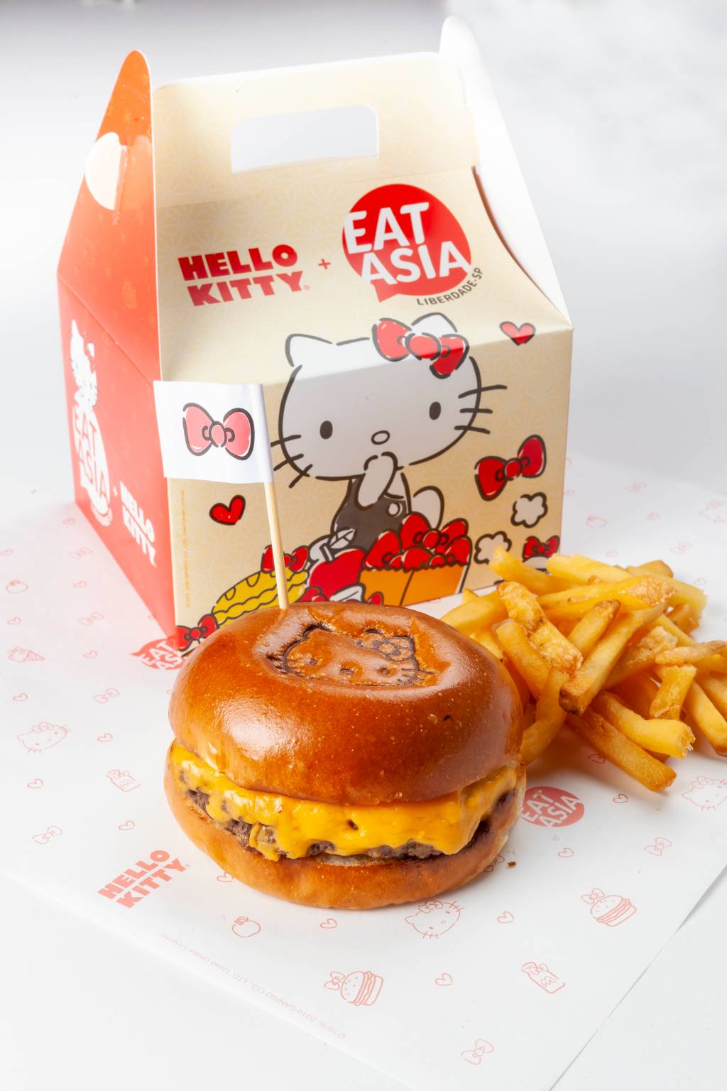 Restaurante com temática da Hello Kitty tem data de reabertura