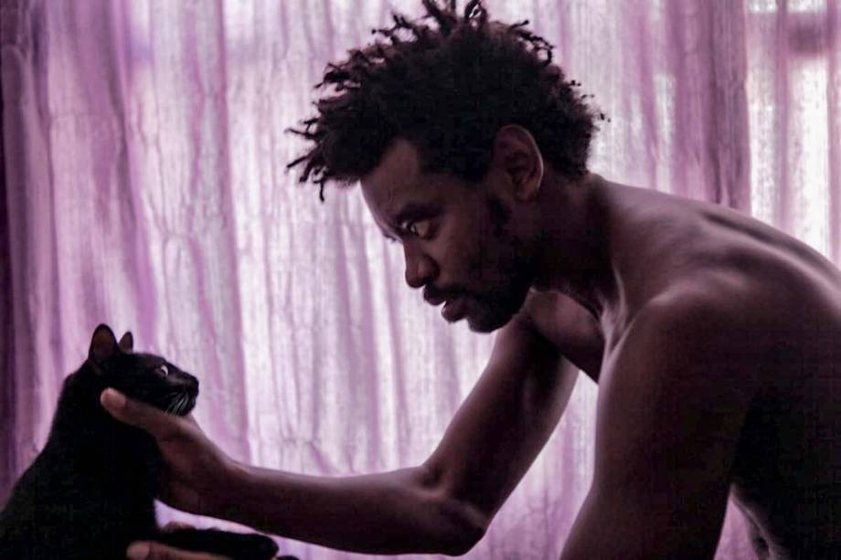 Cenas dos documentários "Personal Vivator" e "Rainha", exibidos no Trace+ Cenas dos documentários "Personal Vivator" e "Rainha", exibidos no Trace+