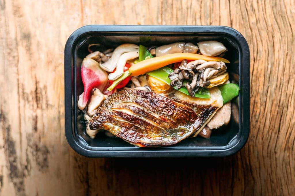 Aizomê entrega menu mais requintado por delivery