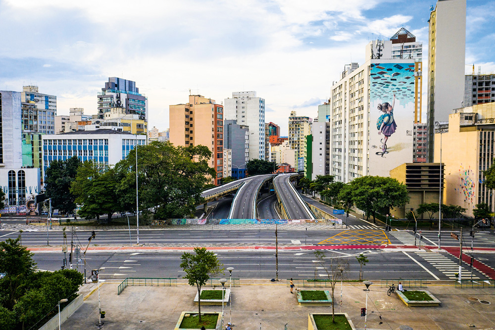 minhocão e praça roosevelt vazios minhocão e praça roosevelt vazios