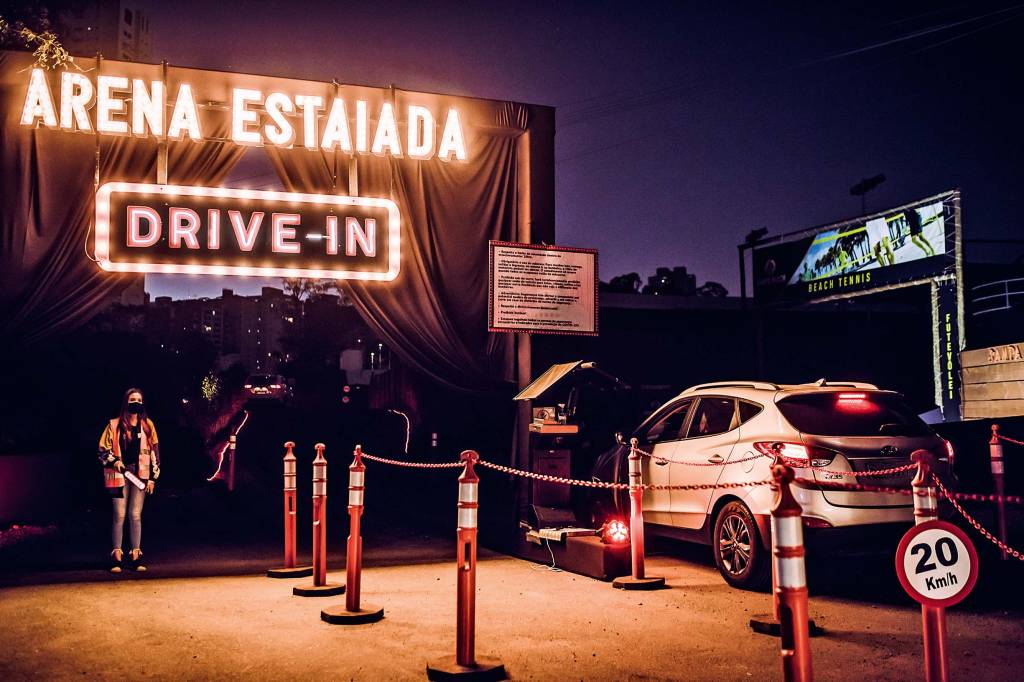 Aplicativo vai de compra de comida e bebida a fila virtual do banheiro