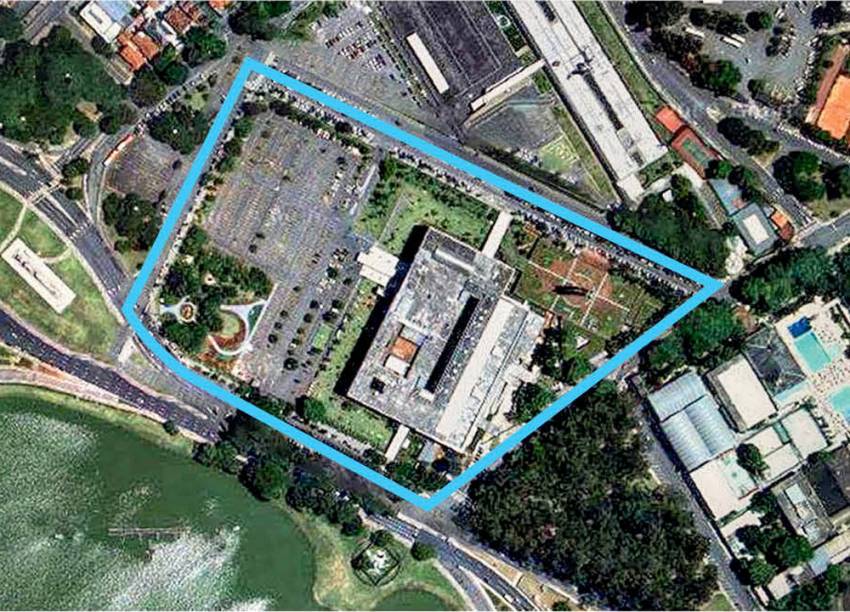 Terreno da Assembleia: “casas para os heróis” em local nobre Terreno da Assembleia: “casas para os heróis” em local nobre