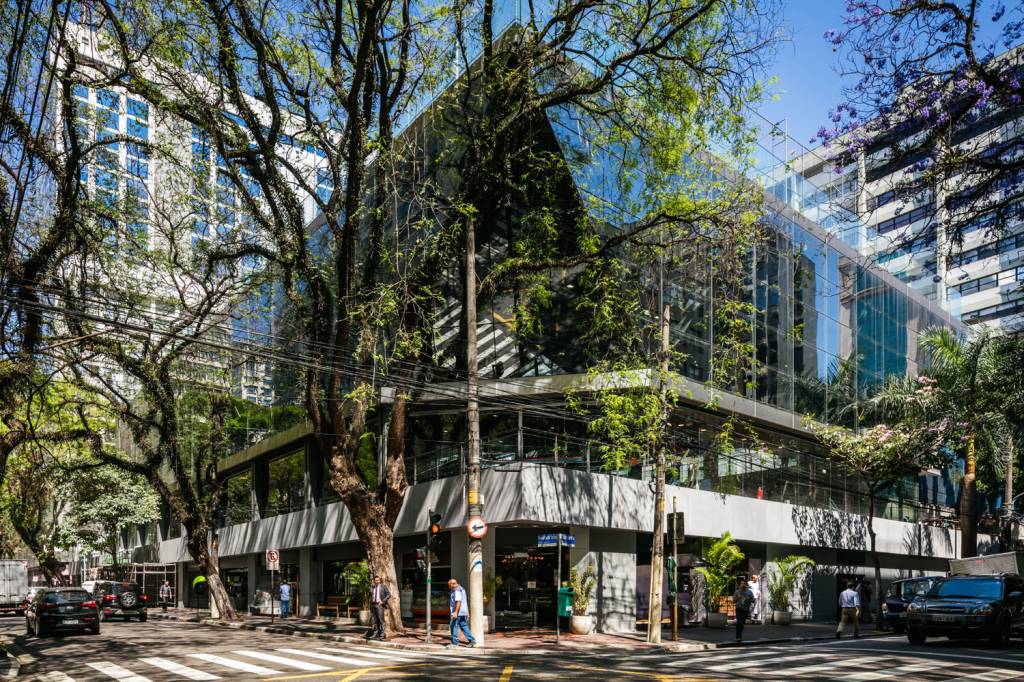 Fachada Colégio São Luís (NELSON KON-URDI ARQUITETURA) (1) Fachada Colégio São Luís (NELSON KON-URDI ARQUITETURA) (1)