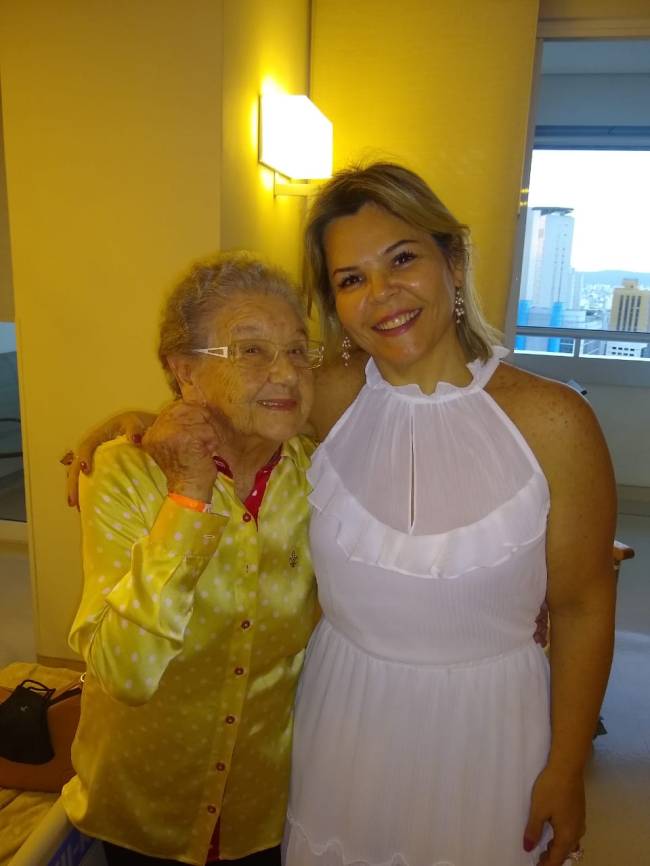 Palmirinha e sua médica geriatra Palmirinha e sua médica geriatra