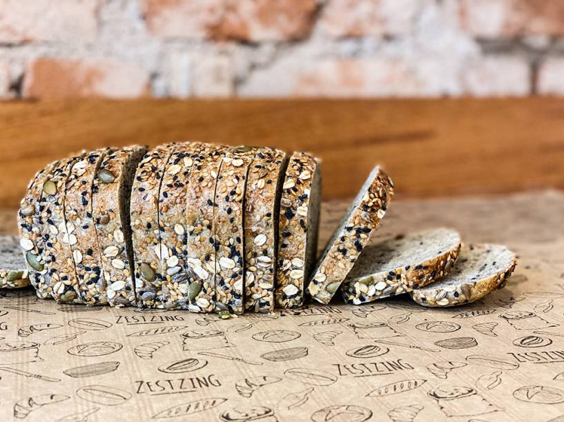 Pão de fôrma multigrãos: vendido fatiado Pão de fôrma multigrãos: vendido fatiado