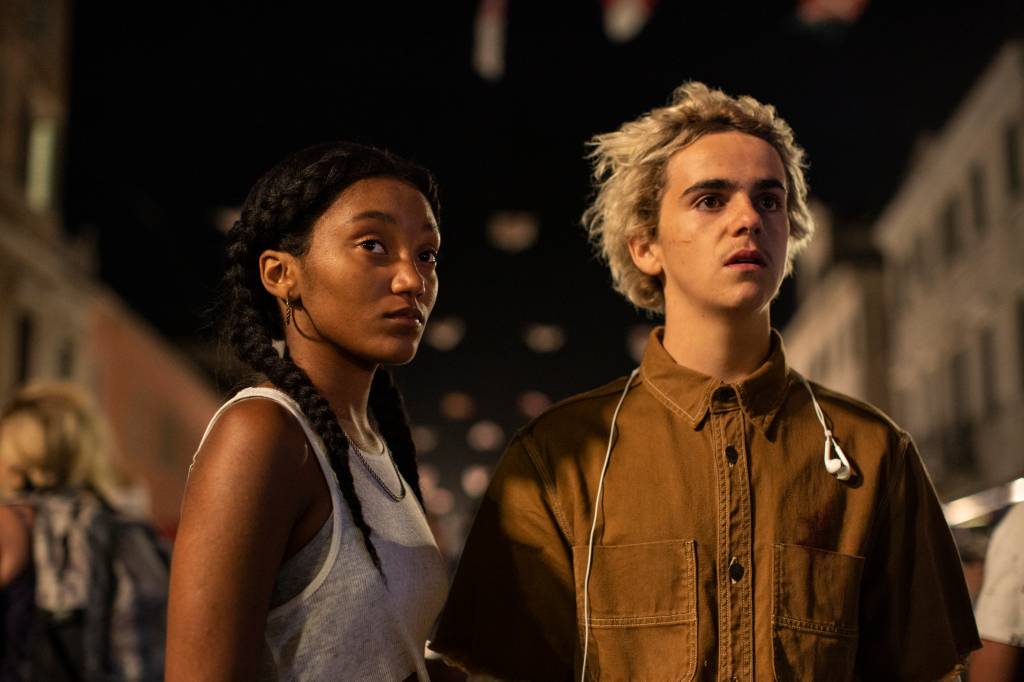 We Are Who We Are, da HBO, é a série certa na hora certa